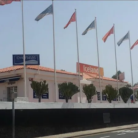 Atico Costa Adeje أذيخي